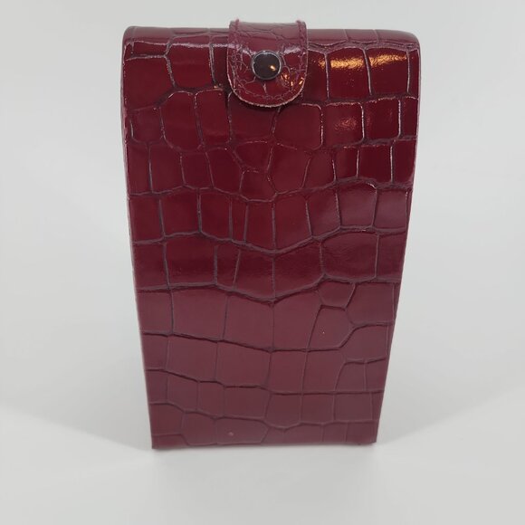 Vintage Wolf Designs Travel Jewelry Case (1997) – Burgundy Croc Embossed - Picture 3 of 9